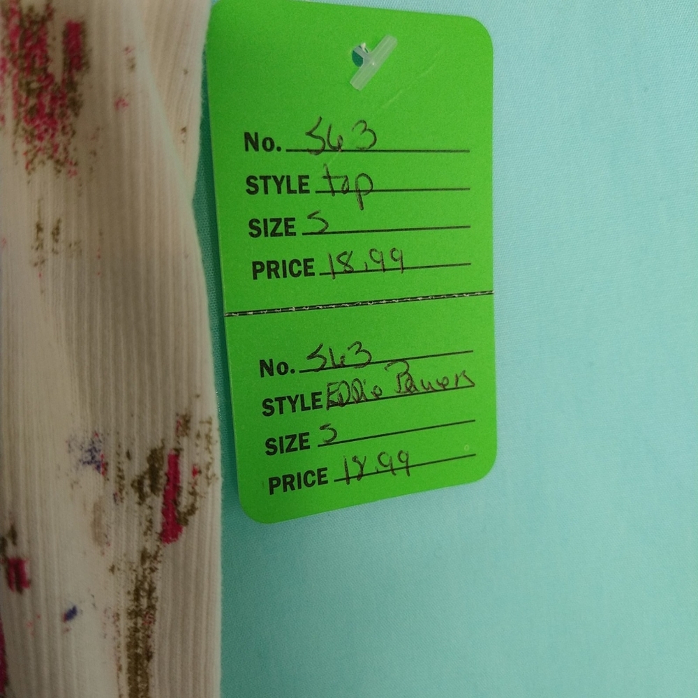 Eddie Bauer printed tank top - Picture 5 of 7